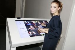 Интерактивная фотолабораториюя для компании BAT