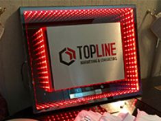 Интерактивная вывеска для компании Topline