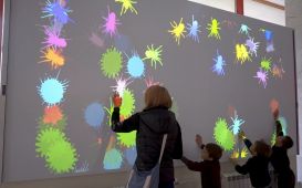 Интерактивная стена в Зеленоградском дворце творчества детей и молодежи